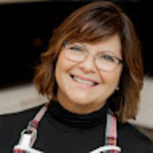 Meet your Posher, Marcia j